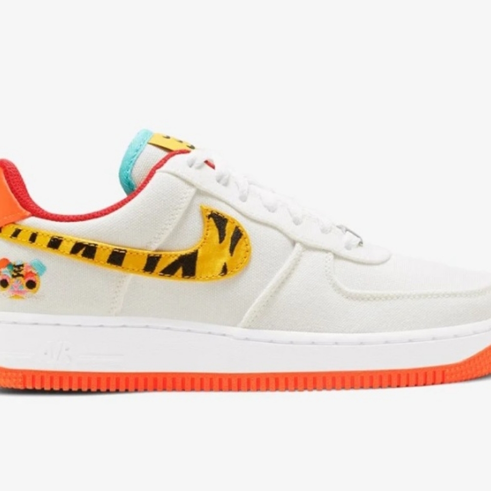 Nike Wmns Air Force 1 '07 LX Brand new - Picture 4 of 9